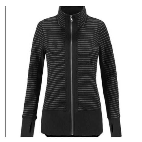 Cabi 3378 Sporty Sprint Jacket Womens Medium Black White Striped Full Zip Modern - Picture 5 of 14